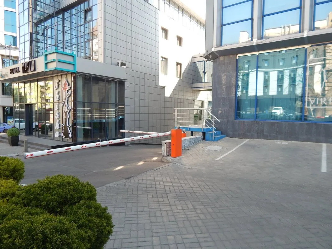 Морський бізнес-центр 1