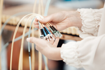 Особенности и принцип работы оптического кабеля - Блог Westelecom